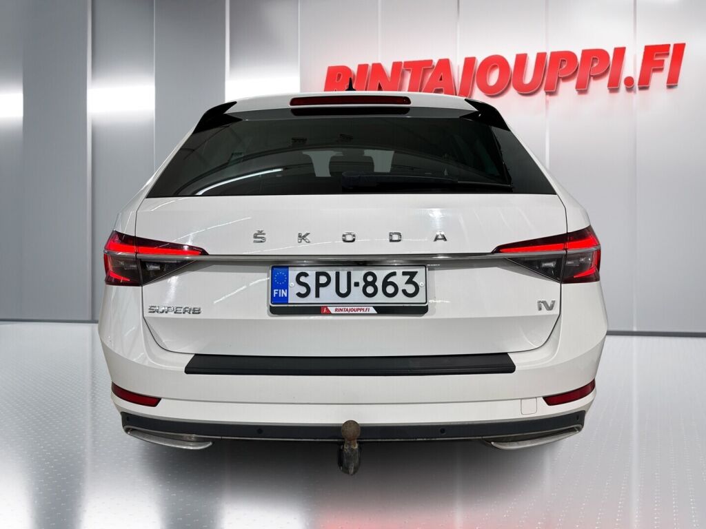 Skoda Superb 2020 Valkoinen