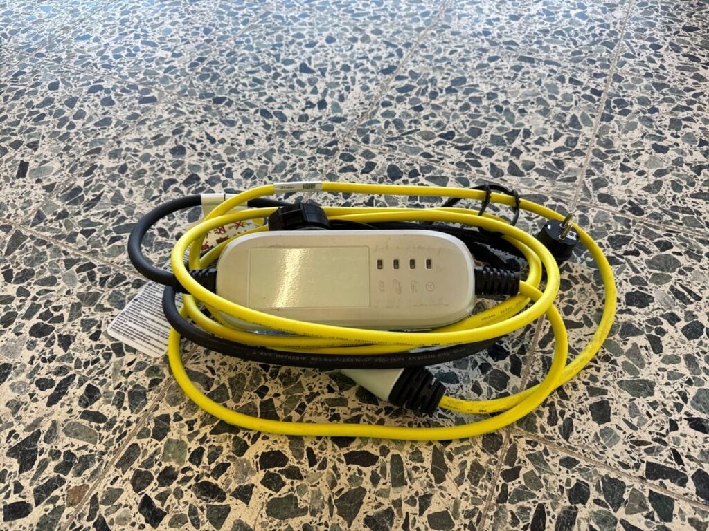 Skoda Octavia 2024 Metallinhohto Vihreä (Mamba Green)