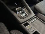 Skoda Octavia 2024 Valkoinen