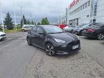Toyota Yaris 2024 Musta