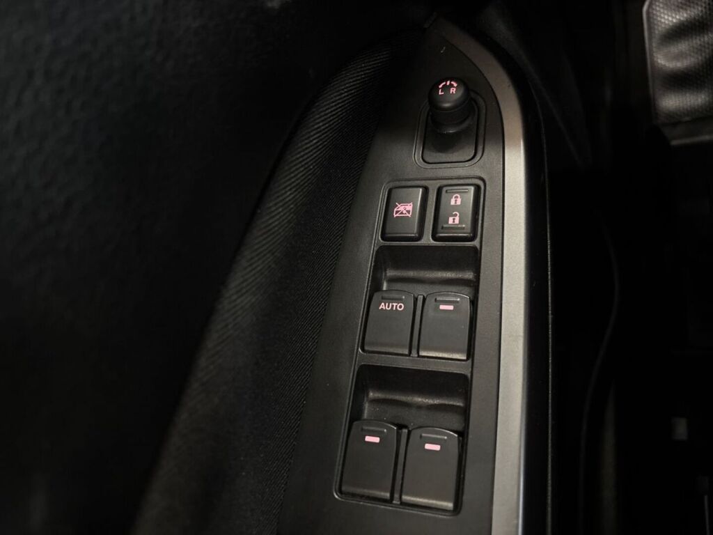 Suzuki Vitara 2024 Harmaa