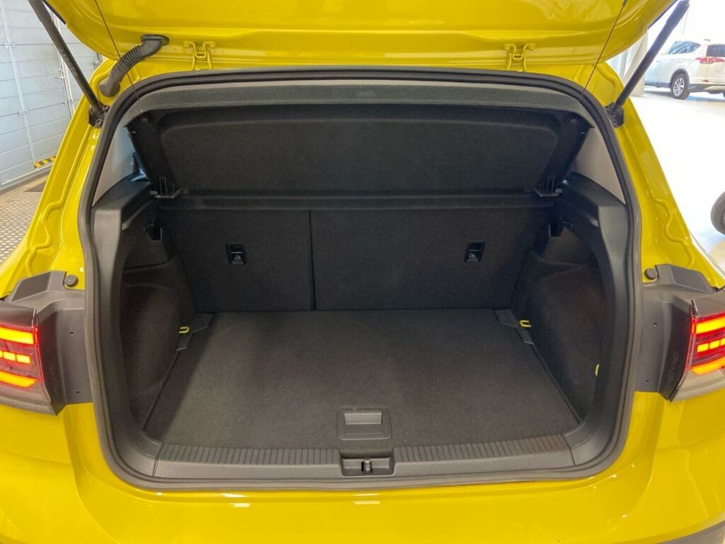 Volkswagen T-Cross 2024 Keltainen