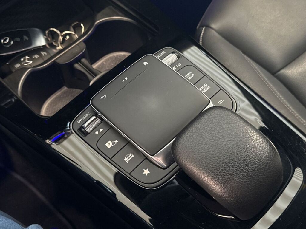 Mercedes-Benz CLA 2023 Harmaa