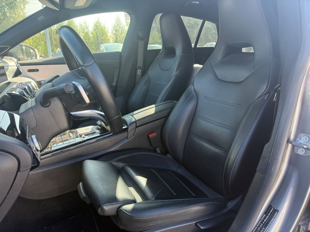 Mercedes-Benz CLA 2023 Harmaa