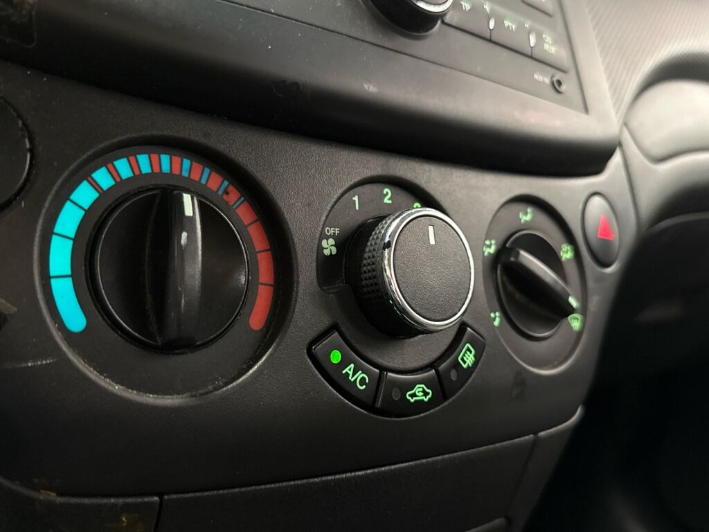 Chevrolet Aveo 2010 Harmaa