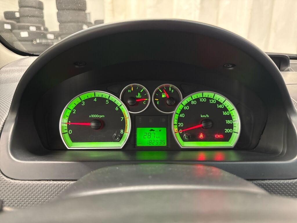 Chevrolet Aveo 2010 Harmaa