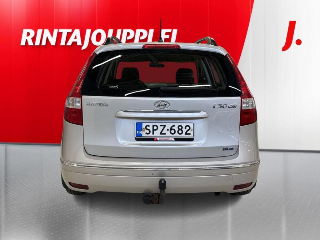 Hyundai i30 2010 Hopea