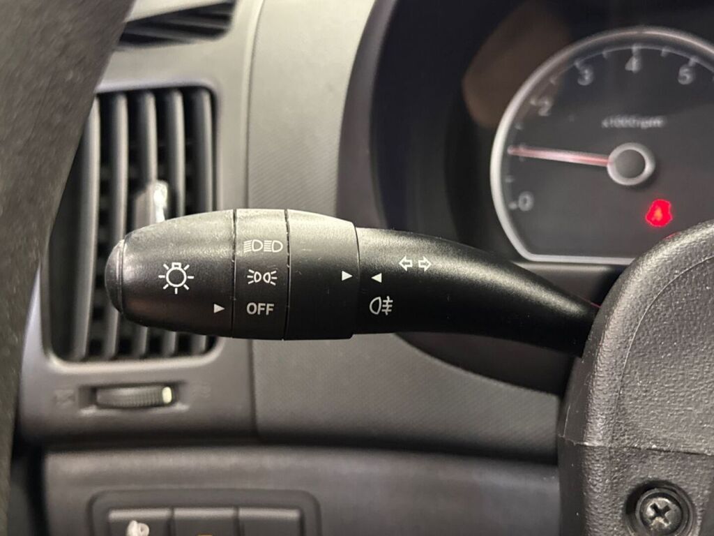 Hyundai i30 2010 Hopea