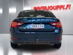 Skoda Superb 2020 Sininen