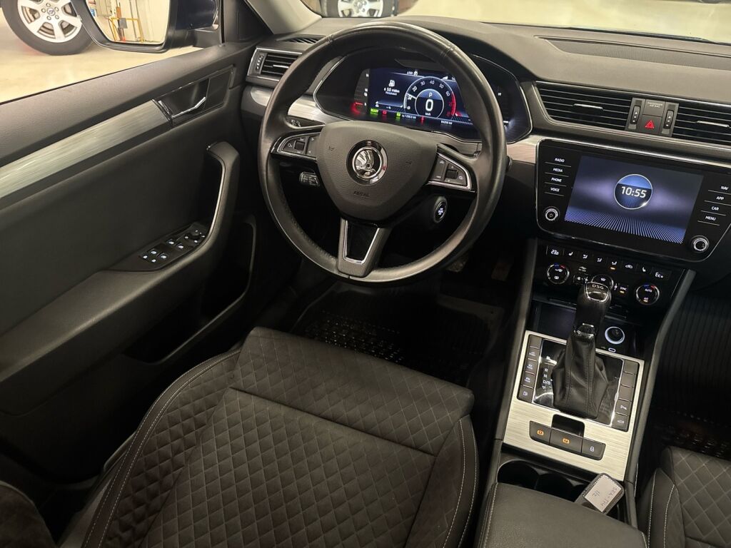 Skoda Superb 2020 Sininen