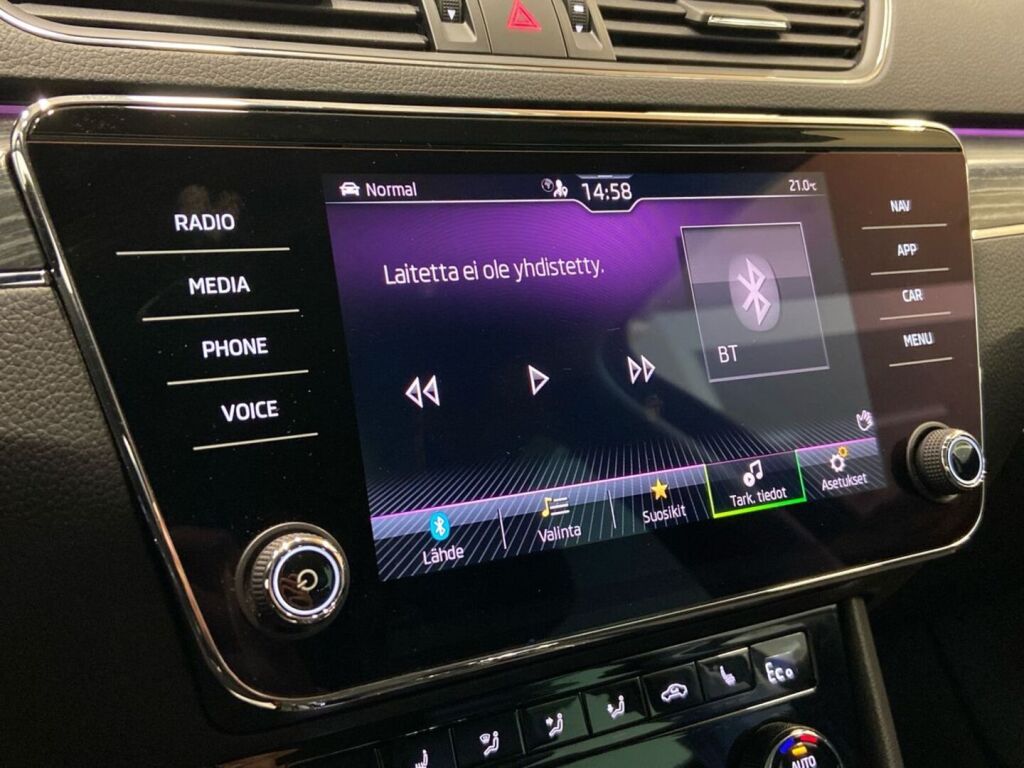 Skoda Superb 2020 Harmaa