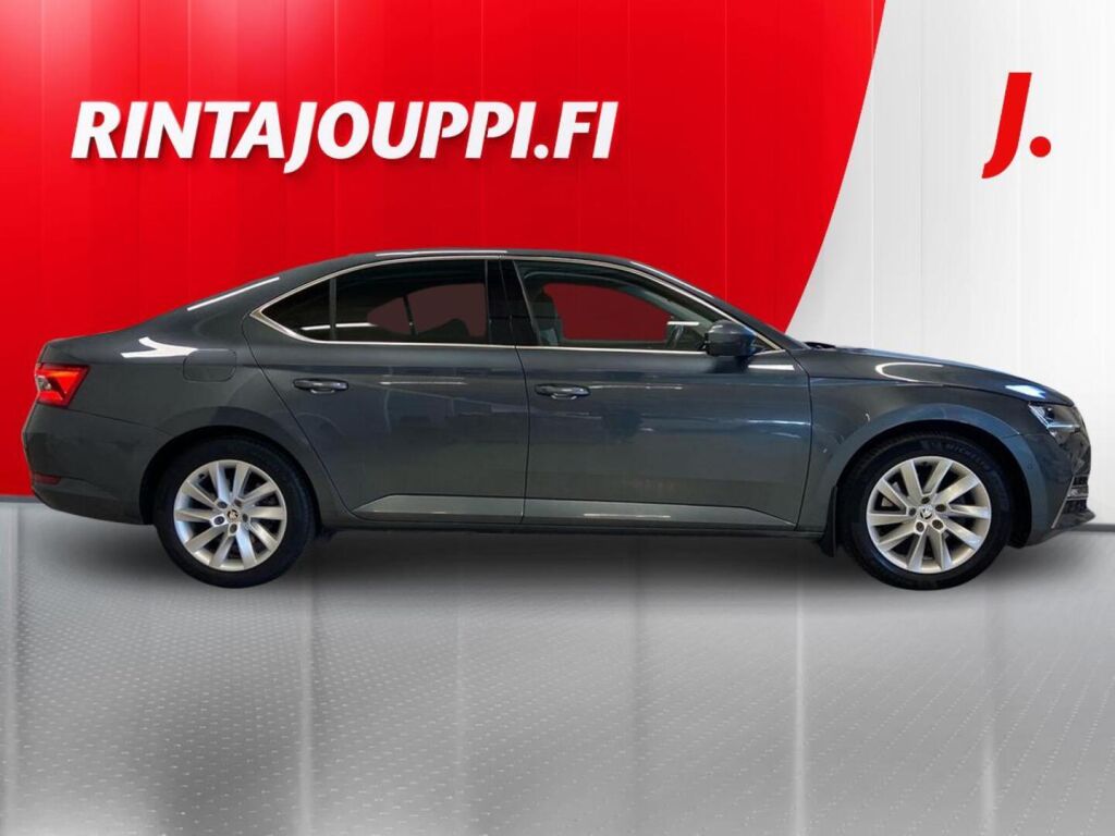 Skoda Superb 2020 Harmaa