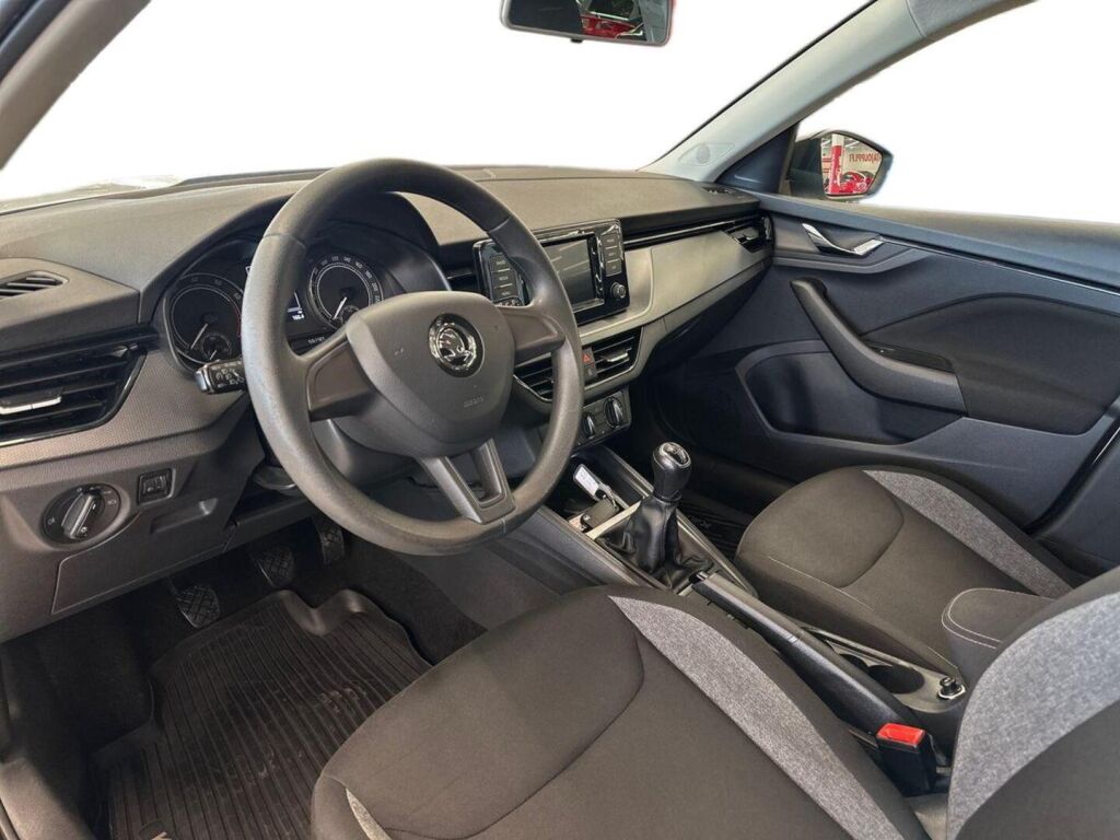 Skoda Kamiq 2020 Valkoinen