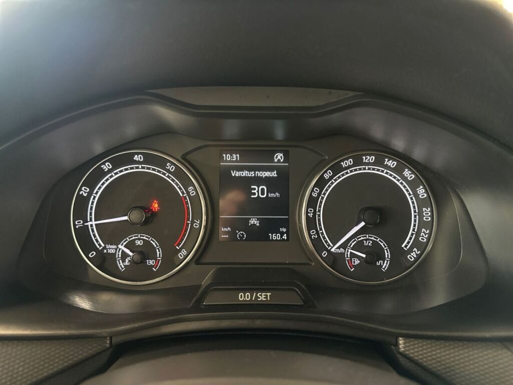 Skoda Kamiq 2020 Valkoinen