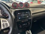Suzuki Vitara 2016 Punainen
