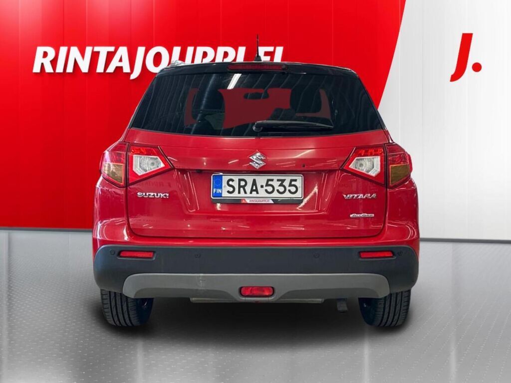 Suzuki Vitara 2016 Punainen