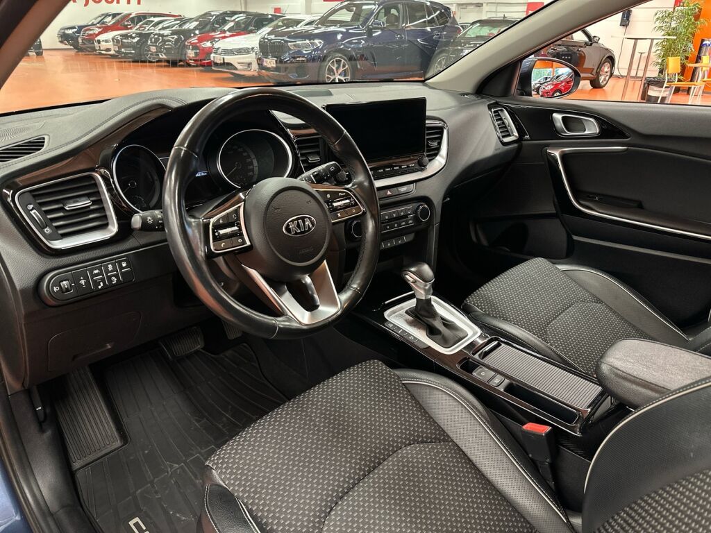 Kia Ceed 2020 Sininen