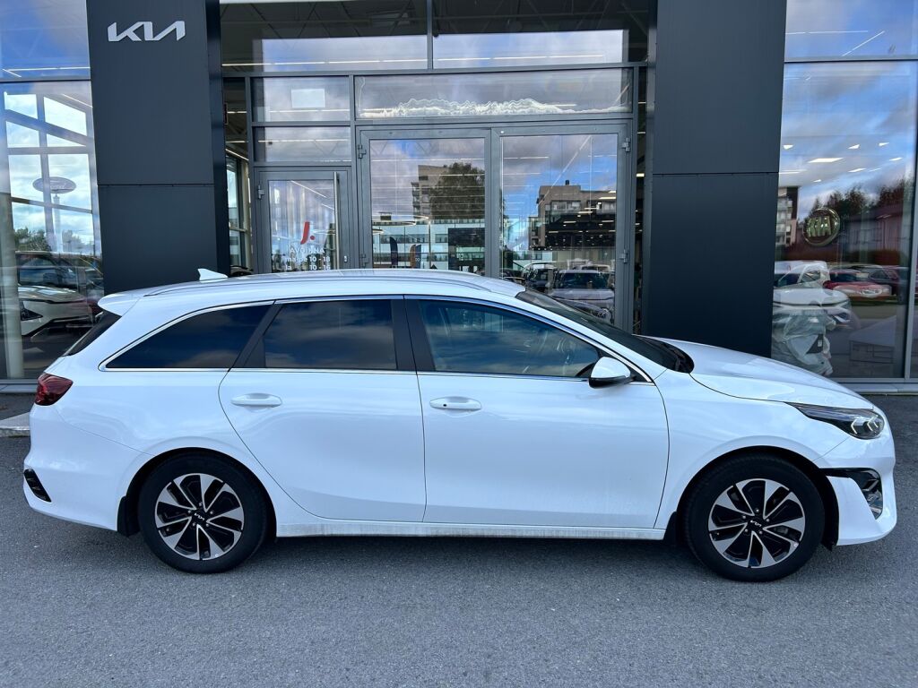 Kia Ceed 2025 Valkoinen