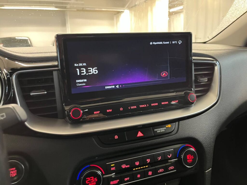 Kia Ceed 2022 Musta