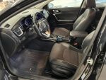 Kia Ceed 2022 Musta