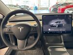Tesla Model 3 2023 Harmaa
