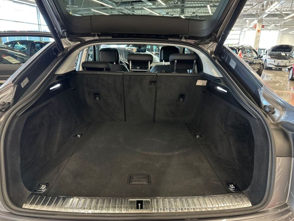 Audi e-tron 2021 Harmaa