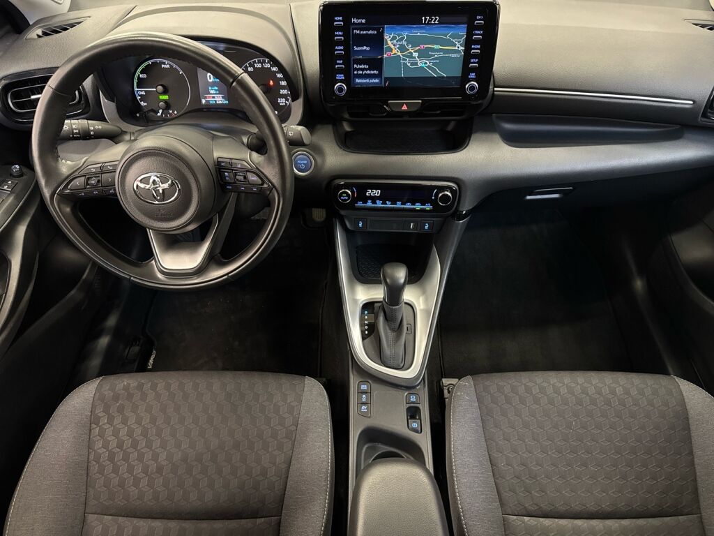 Toyota Yaris 2024 Valkoinen