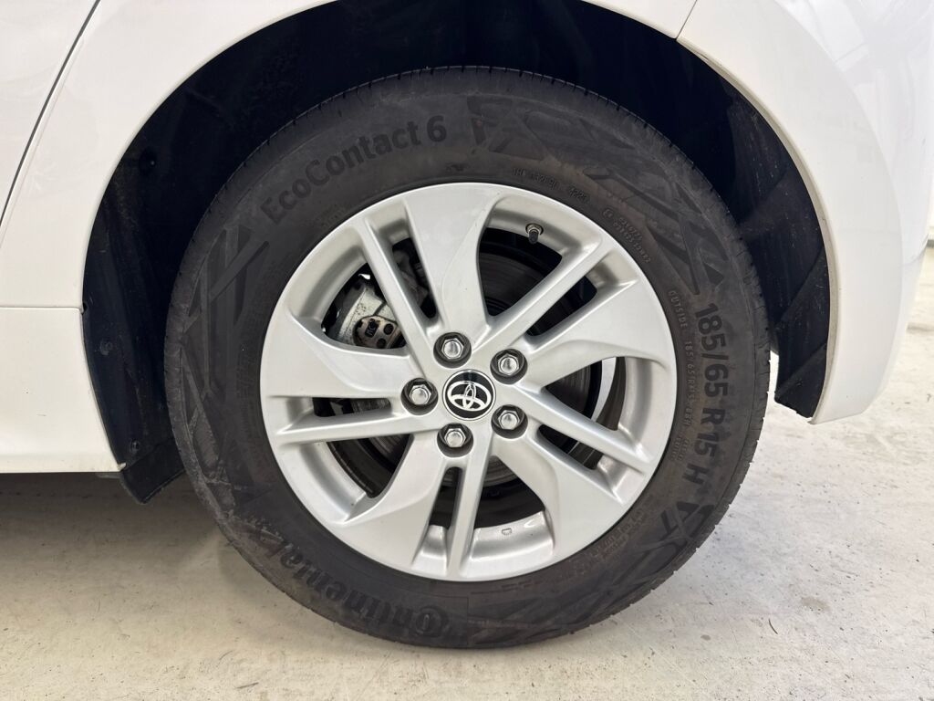 Toyota Yaris 2024 Valkoinen