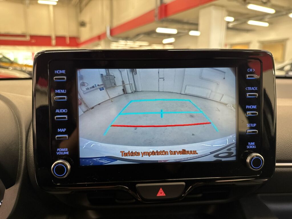 Toyota Yaris 2024 Valkoinen