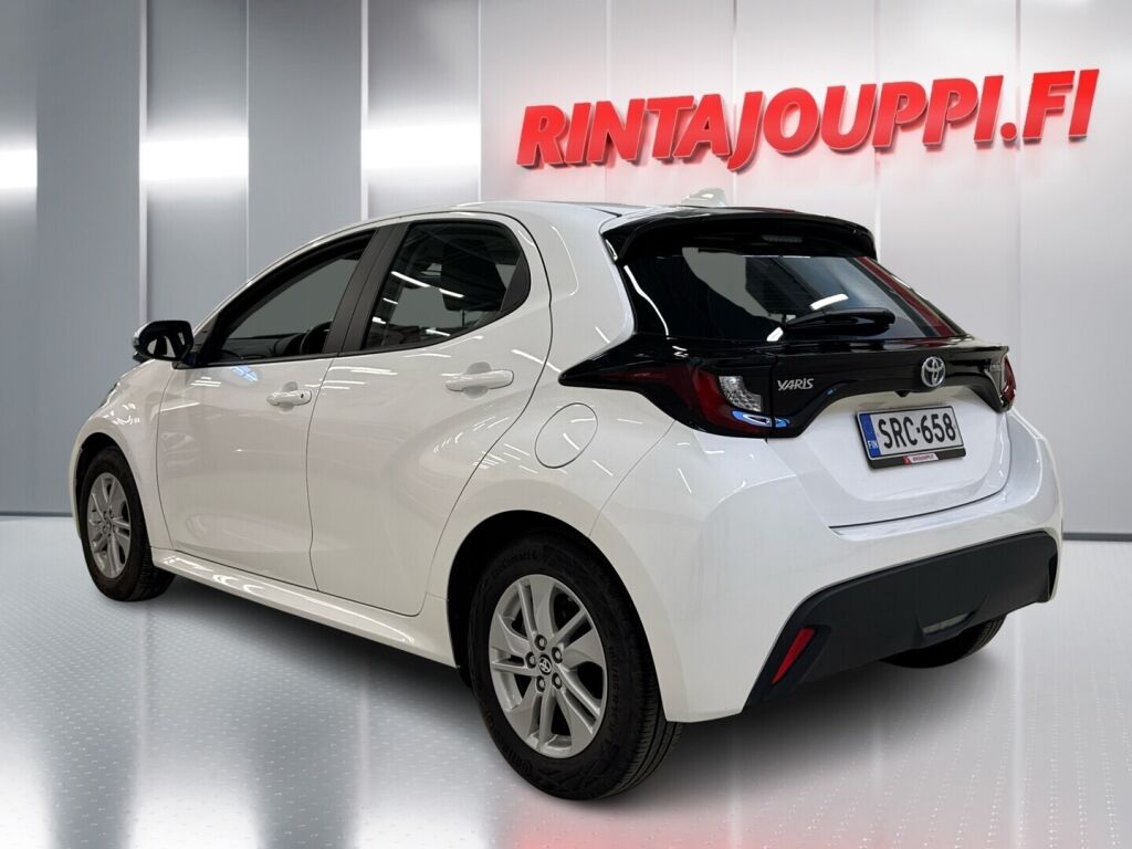 Toyota Yaris 2024 Valkoinen