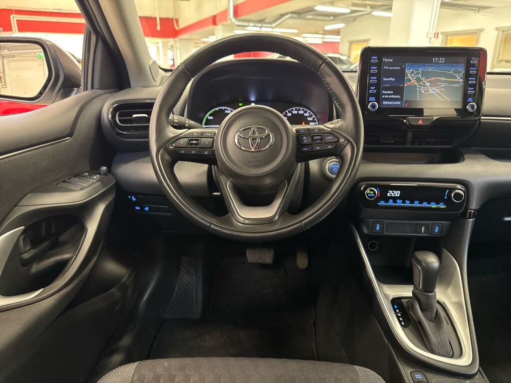 Toyota Yaris 2024 Valkoinen