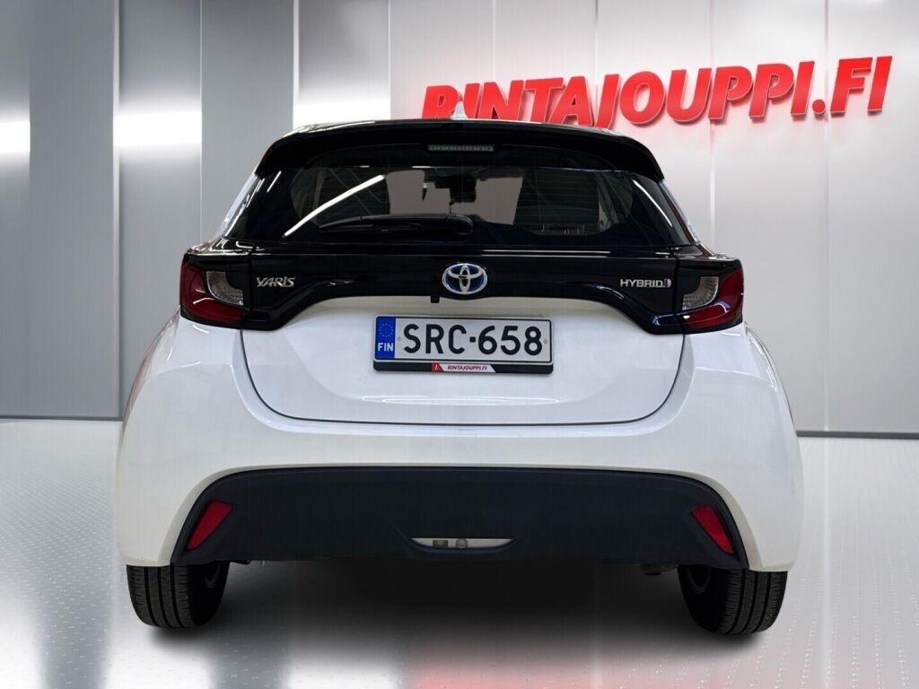 Toyota Yaris 2024 Valkoinen