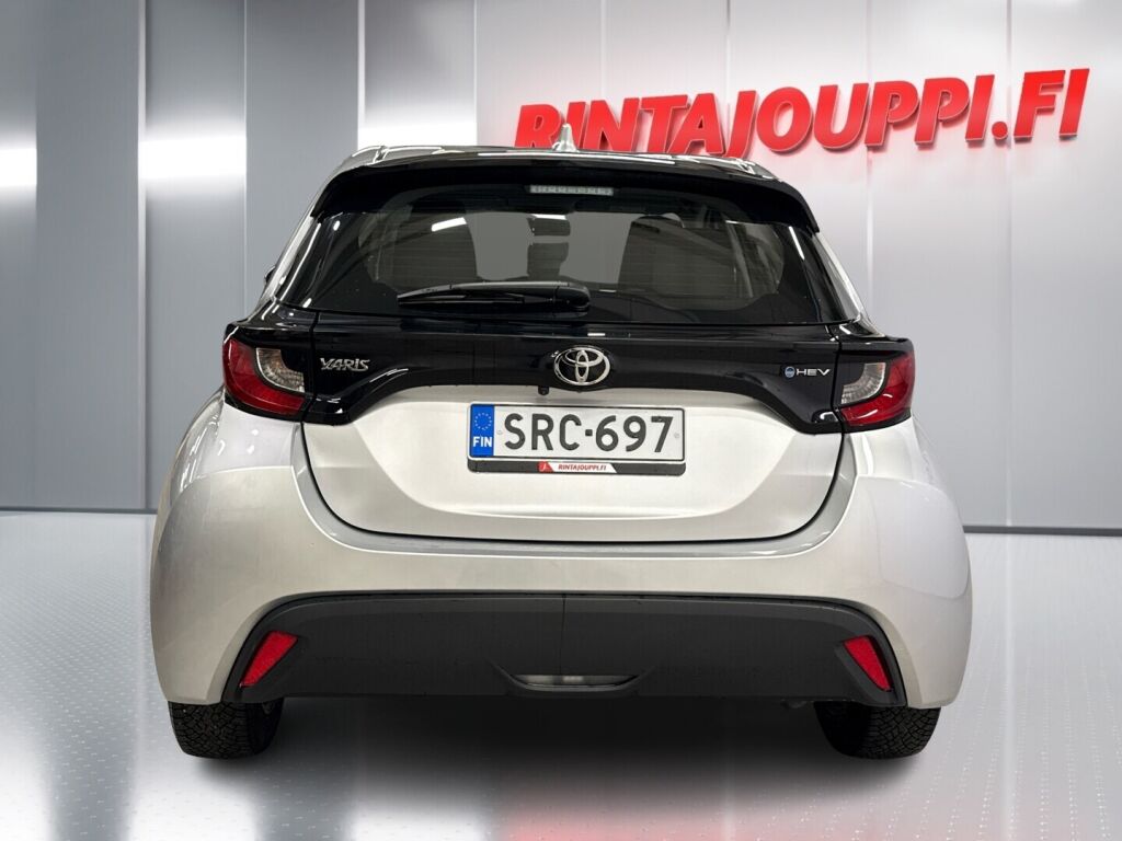 Toyota Yaris 2024 Hopea