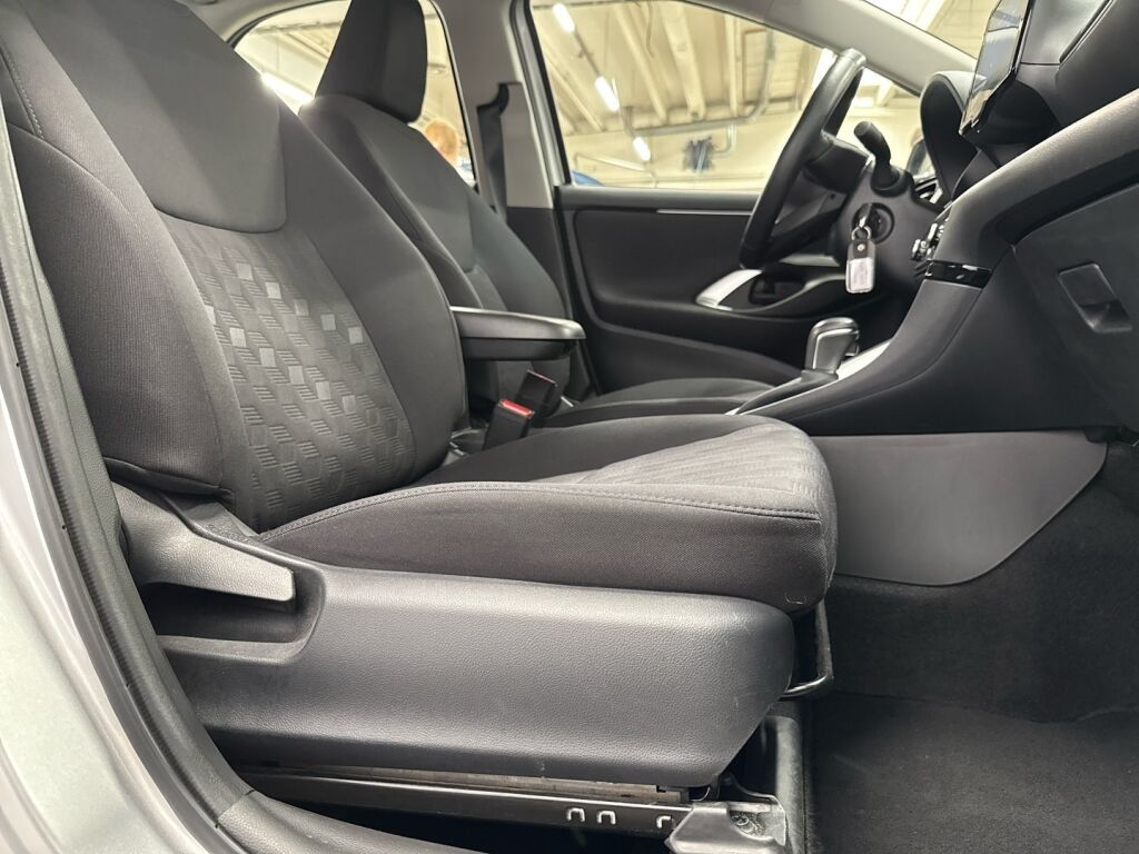 Toyota Yaris 2024 Hopea