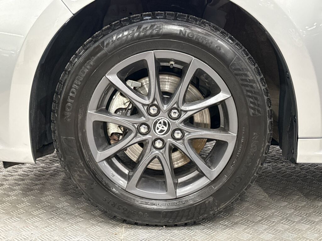 Toyota Yaris 2024 Hopea