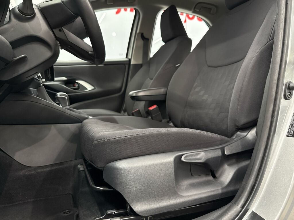 Toyota Yaris 2024 Hopea