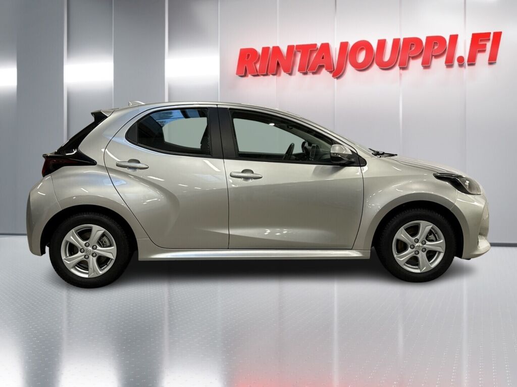 Toyota Yaris 2024 Hopea