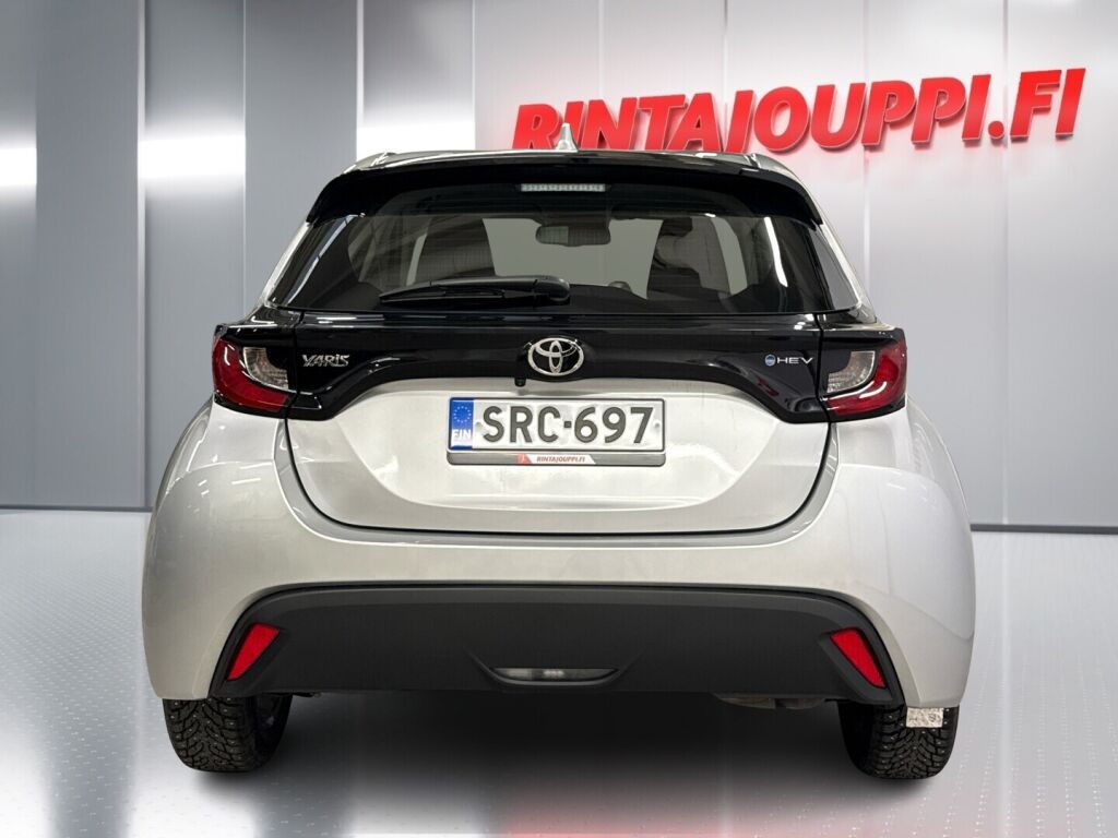 Toyota Yaris 2024 Hopea