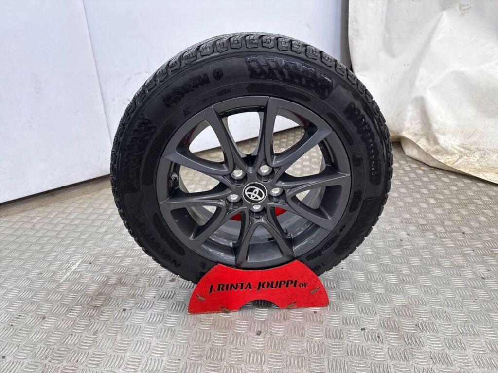 Toyota Yaris 2024 Harmaa