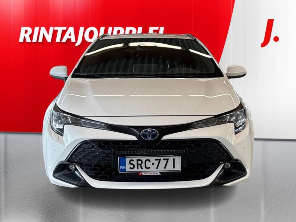 Toyota Corolla 2024 Valkoinen