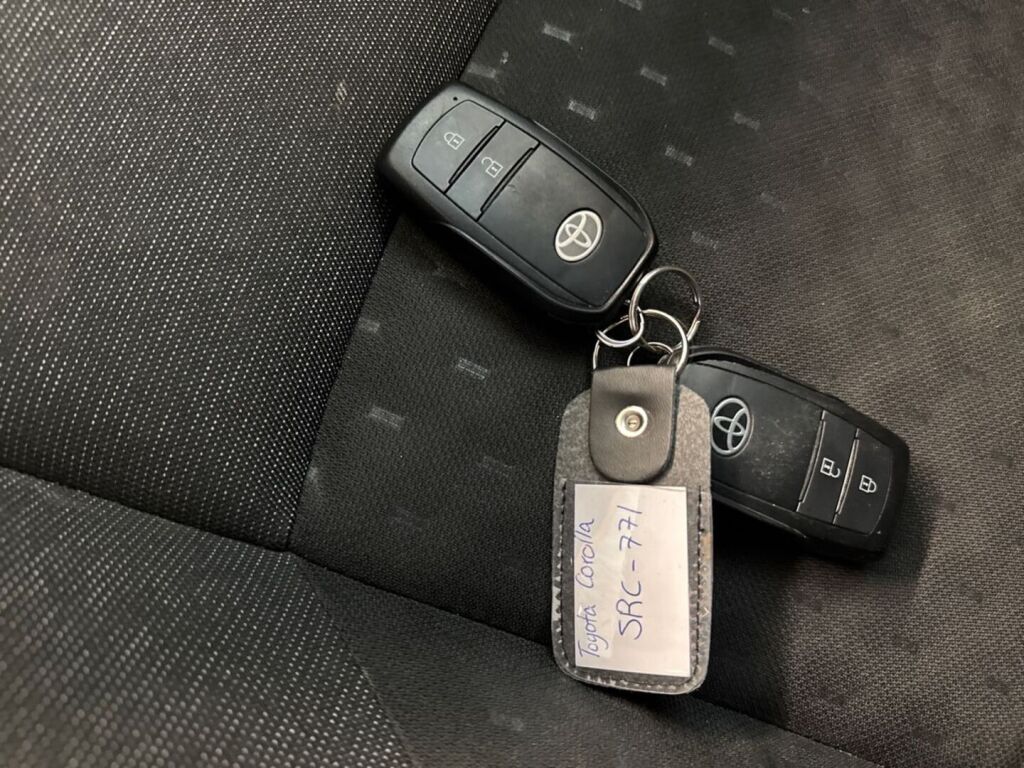 Toyota Corolla 2024 Valkoinen
