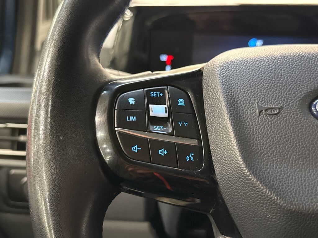 Ford Transit Custom 2024 Sininen