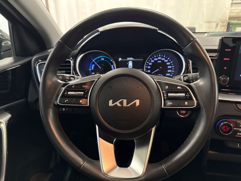 Kia Ceed 2025 Dark Penta Metal