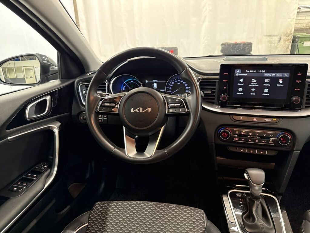 Kia Ceed 2025 Dark Penta Metal