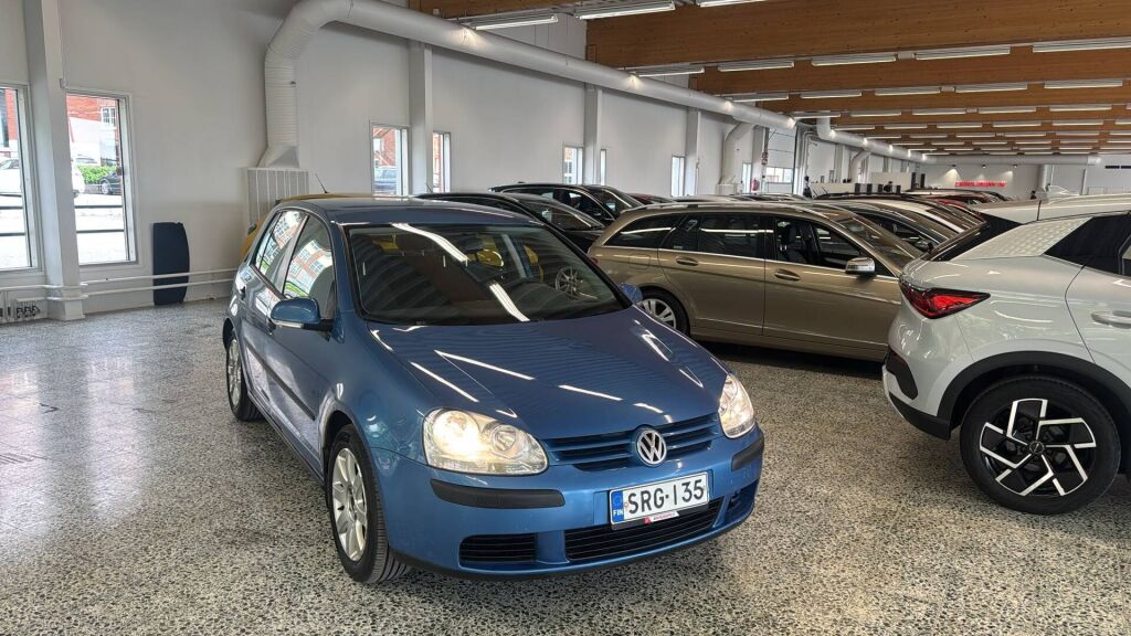 Volkswagen Golf 2005 Sininen