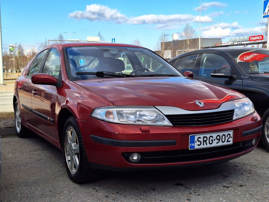 Renault Laguna 2004 Punainen
