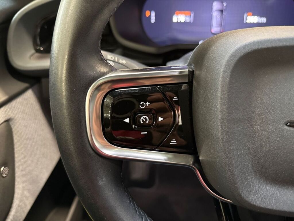 Polestar 2 2023 Musta