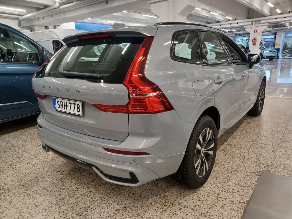 Volvo XC60 2024 Harmaa