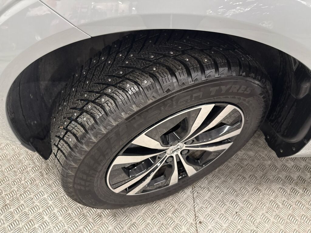 Volvo XC60 2025 Harmaa