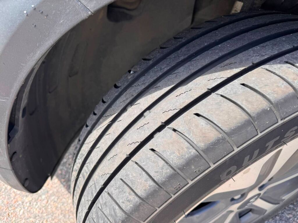 Kia Niro 2019 Harmaa